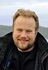 Leder for Kristiansund Skolekorps<br>Aleksander Ingvaldsen<br>Tlf 473 53 700
